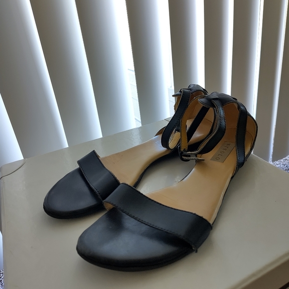 Nisolo Serena Sandal Sz 37 (7) - Picture 3 of 11